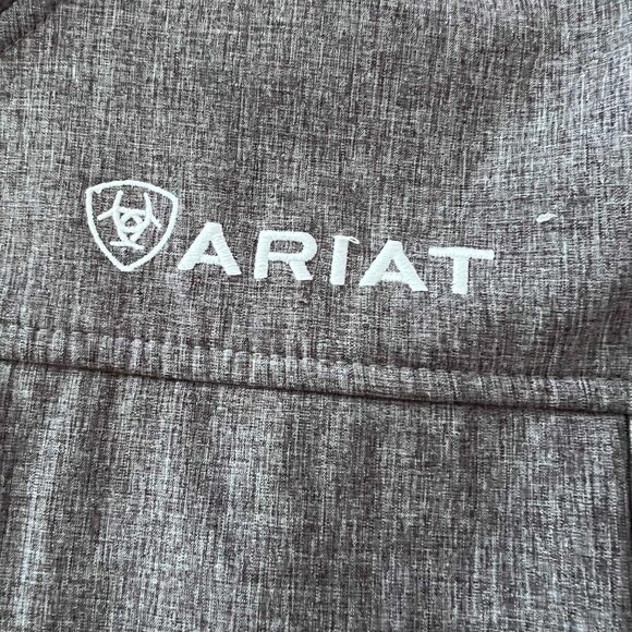 Ariat Gray and Black Men's Jacket - Picture 12 of 16